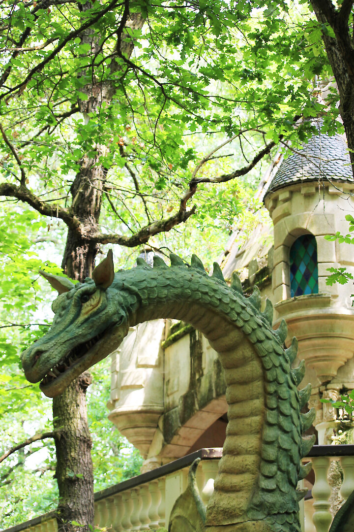 Feuerspeiender Drache