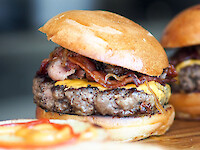 Miniwah-Steak a Burger House